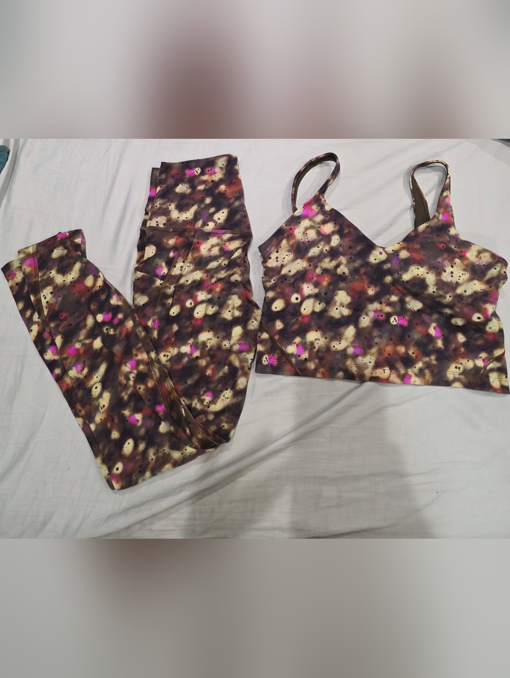 lululemon athletica Brown, Cream & Pink Tie-Dye Active Set